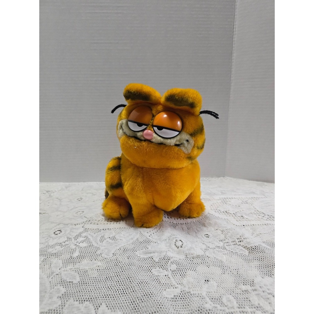 Vintage Garfield Plush Stuffed Animal Cat Jim Davis Dakin 1981 Collectible Toy